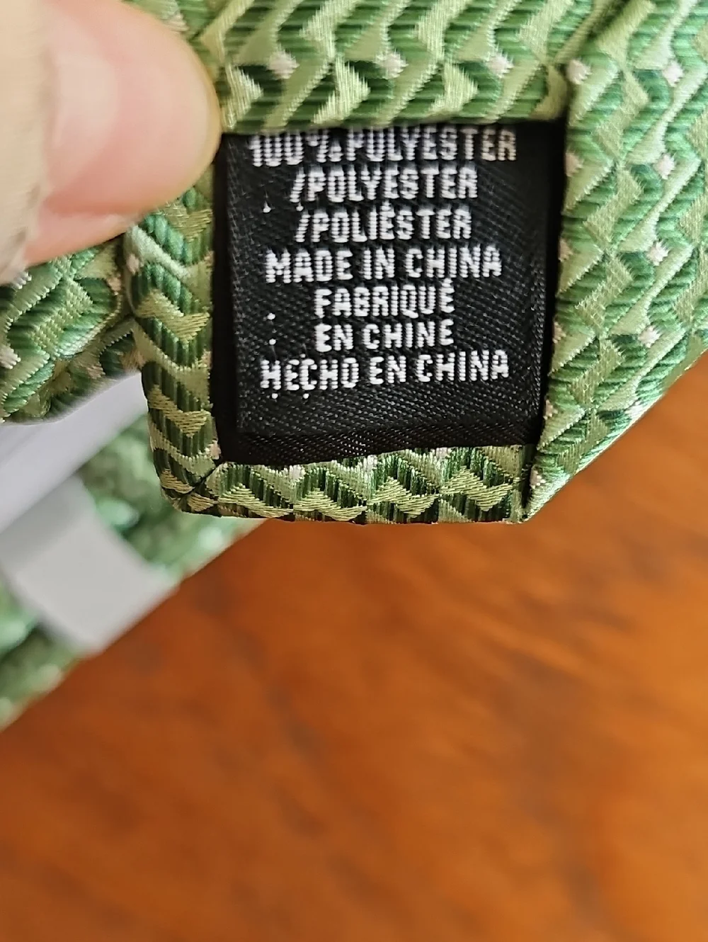**NWT** Green Langer Geo Pattern Perry Ellis Portfolio Tie
